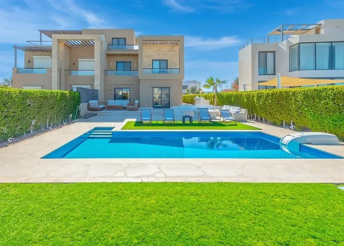 Villa Fanadir With Private Pool Hurghada